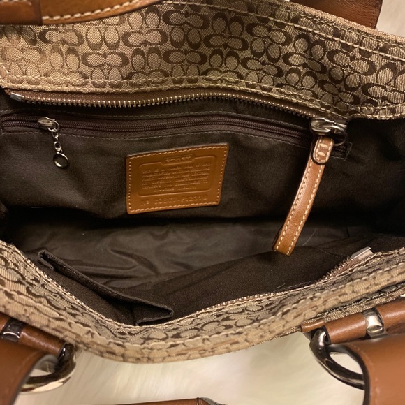 Coach handbag/purse - Picture 10 of 12